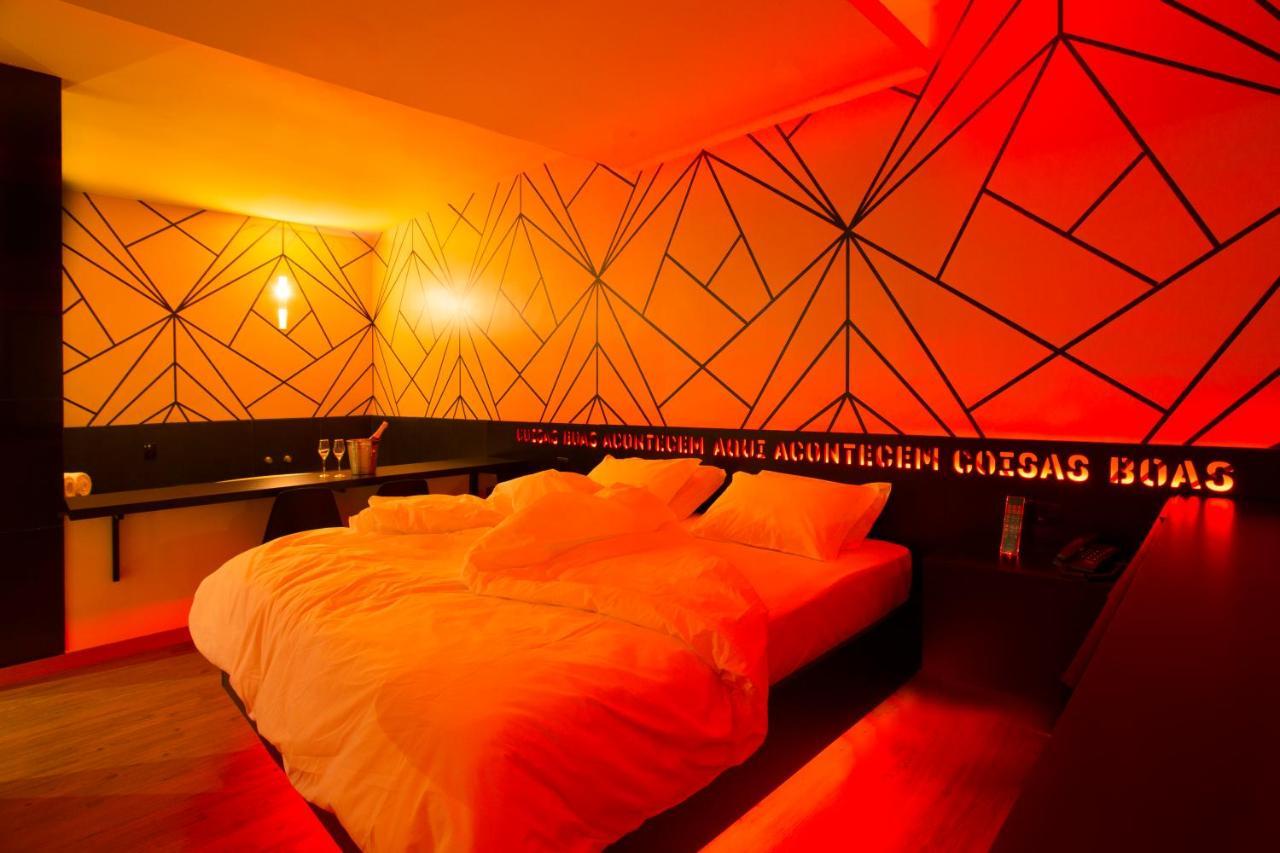 Love hotel (adults Only)